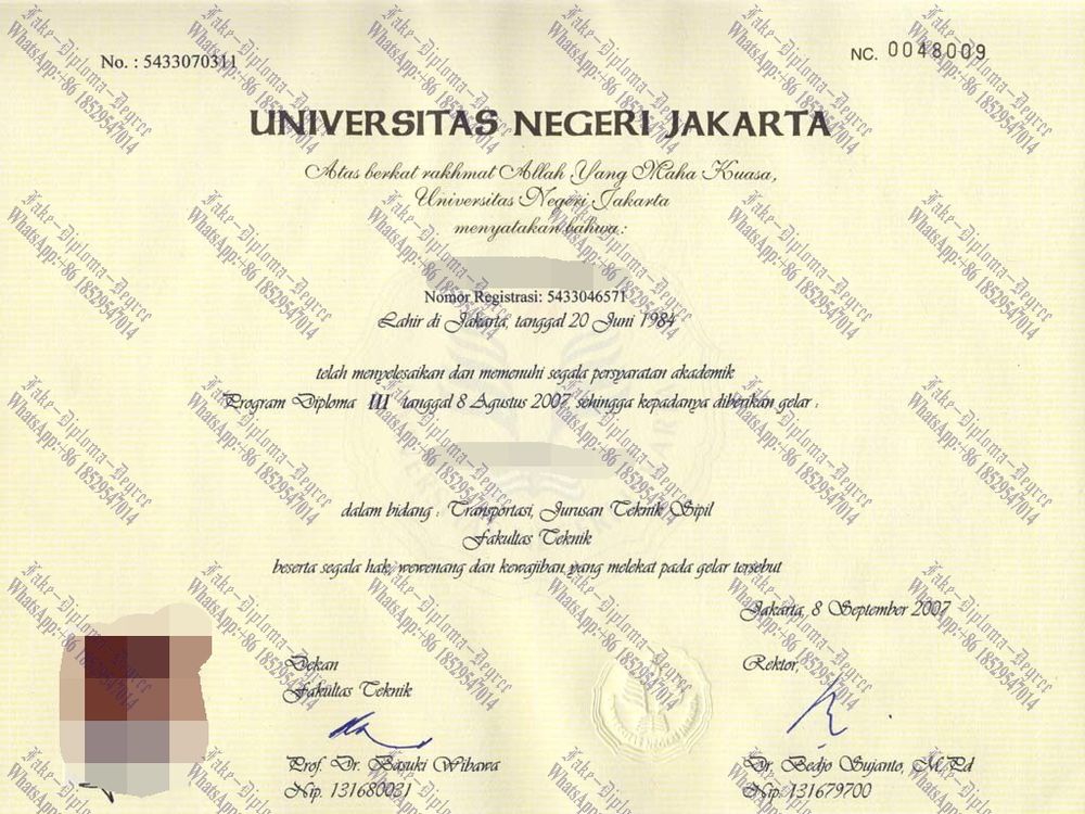 Fake Universitas Negeri Jakarta Diploma